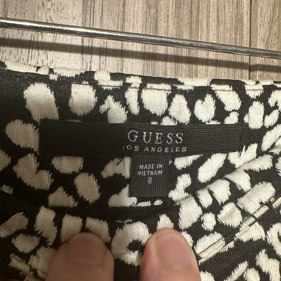 Guess Leopard Print Skirt - Picture 2 of 3